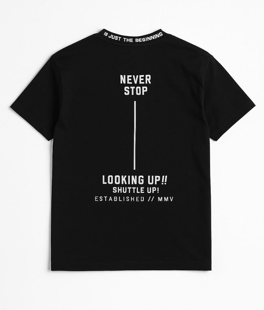 Black and White T-shirt round neck